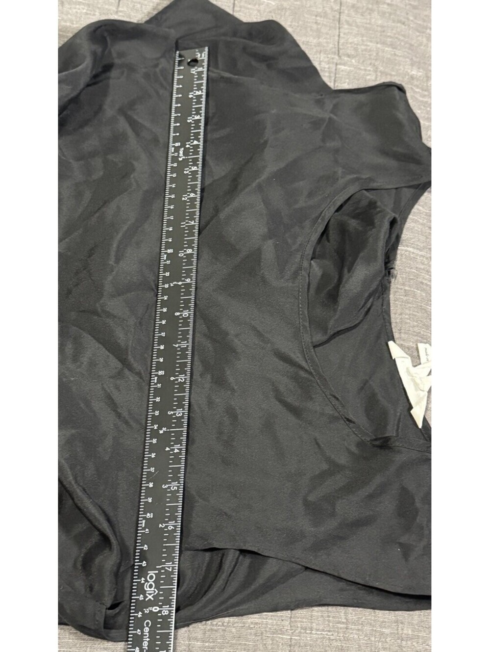 Bcbg Generation Open Back Black Short Romper Size Medium - Picture 3 of 4